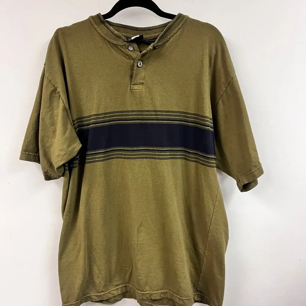 Men's L Vintage 1990's Henley short sleeve Metro One Olive Green Tee 100% Cotton